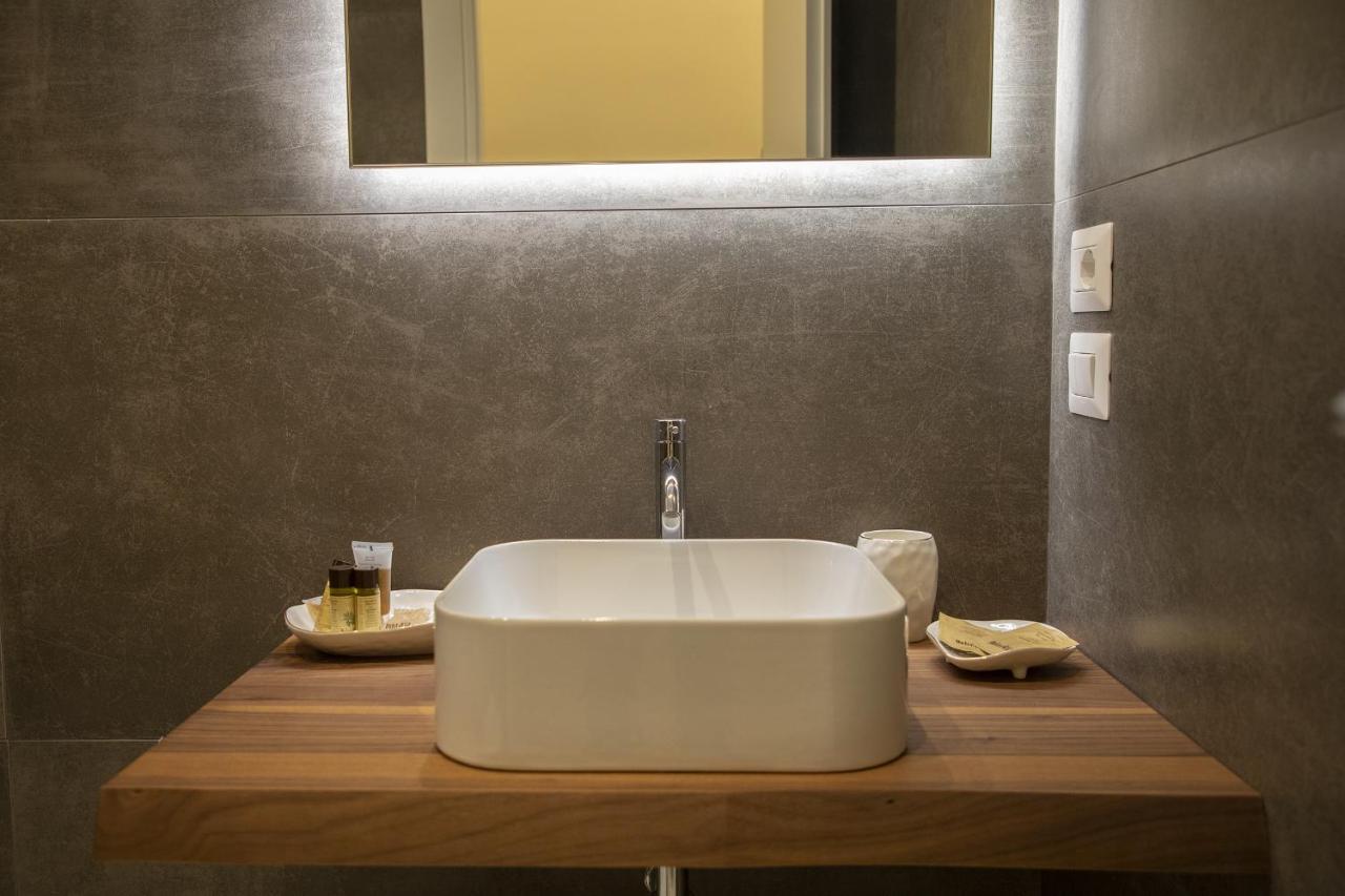 South Hands Luxury Rooms 那不勒斯 外观 照片