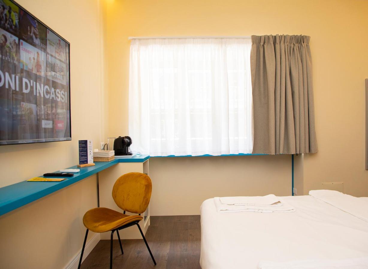 South Hands Luxury Rooms 那不勒斯 外观 照片
